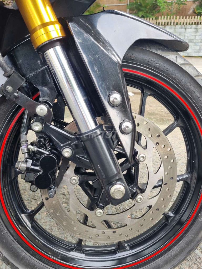 R15 máy zin mới keng lướt 15k. Mua bán Xe máy tại Thành phố Cao Lãnh Đồng Tháp được đăng bởi Vinh Quang  hình 10