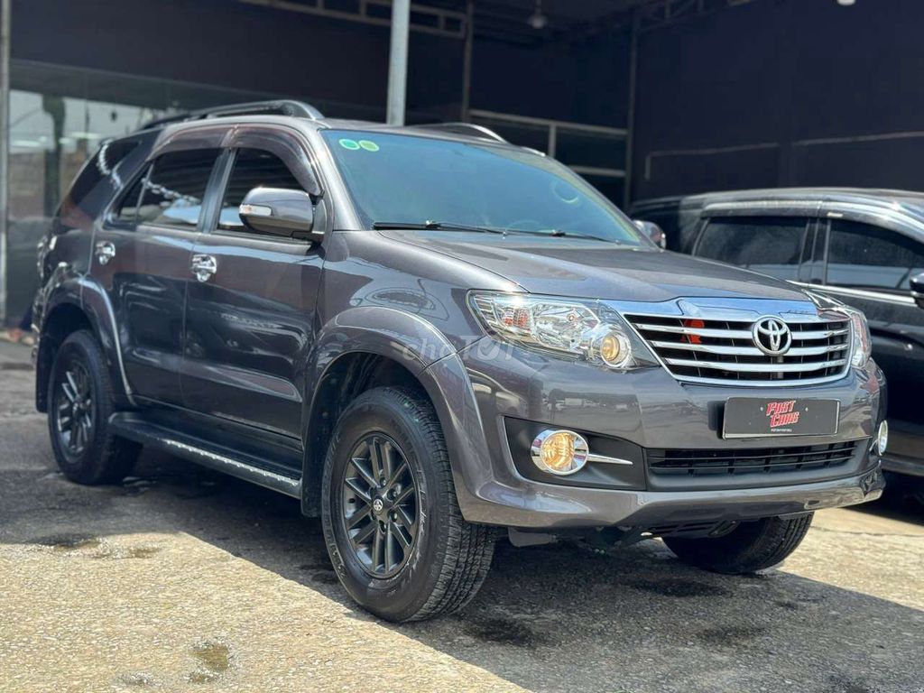 Toyota Fortuner 2016 2.7V 4X2 AT, màu xám,72000 km. Mua bán Ô tô tại Quận Bình Tân Tp Hồ Chí Minh được đăng bởi Son Do hình 4