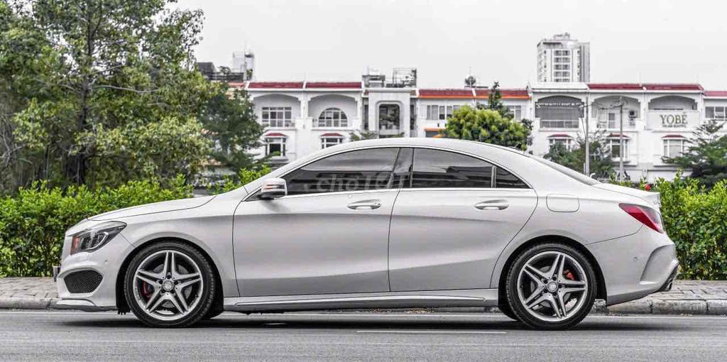 CLA250 4Matic Model 2015 màu trắng nhập Hungary. Mua bán Ô tô tại Quận 7 Tp Hồ Chí Minh được đăng bởi Dương Phương hình 4