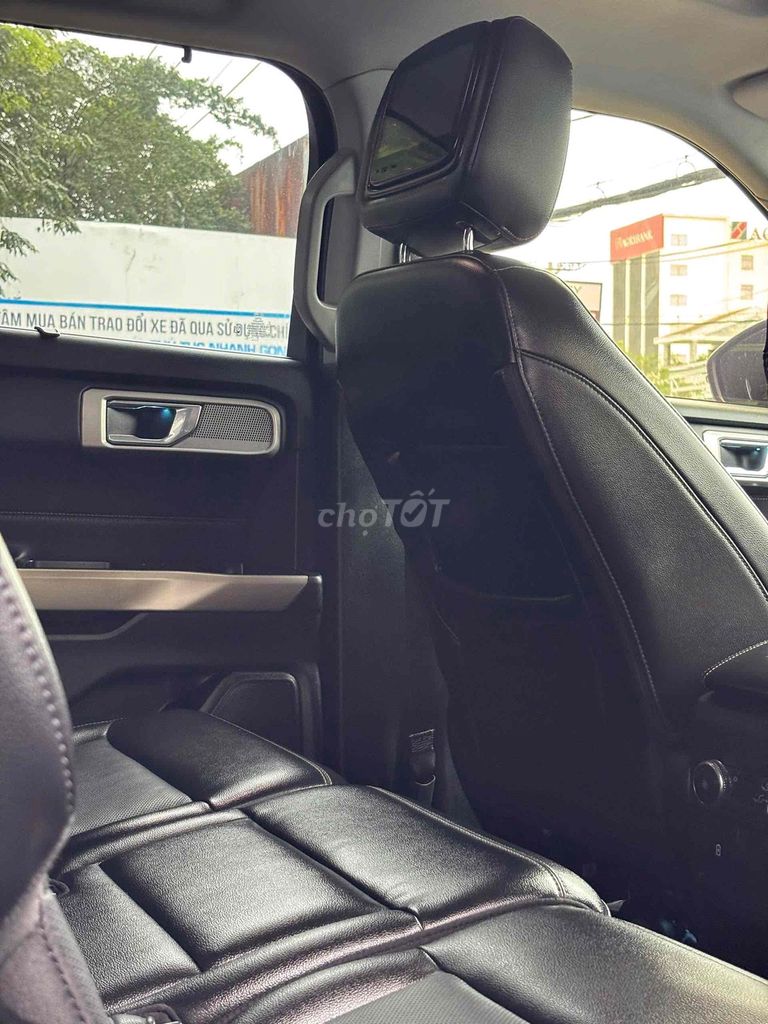 Ford Explorer Đỏ 7 chỗ SUV. Mua bán Ô tô tại Thành phố Thủ Đức Tp Hồ Chí Minh được đăng bởi hưng xe cũ hình 8