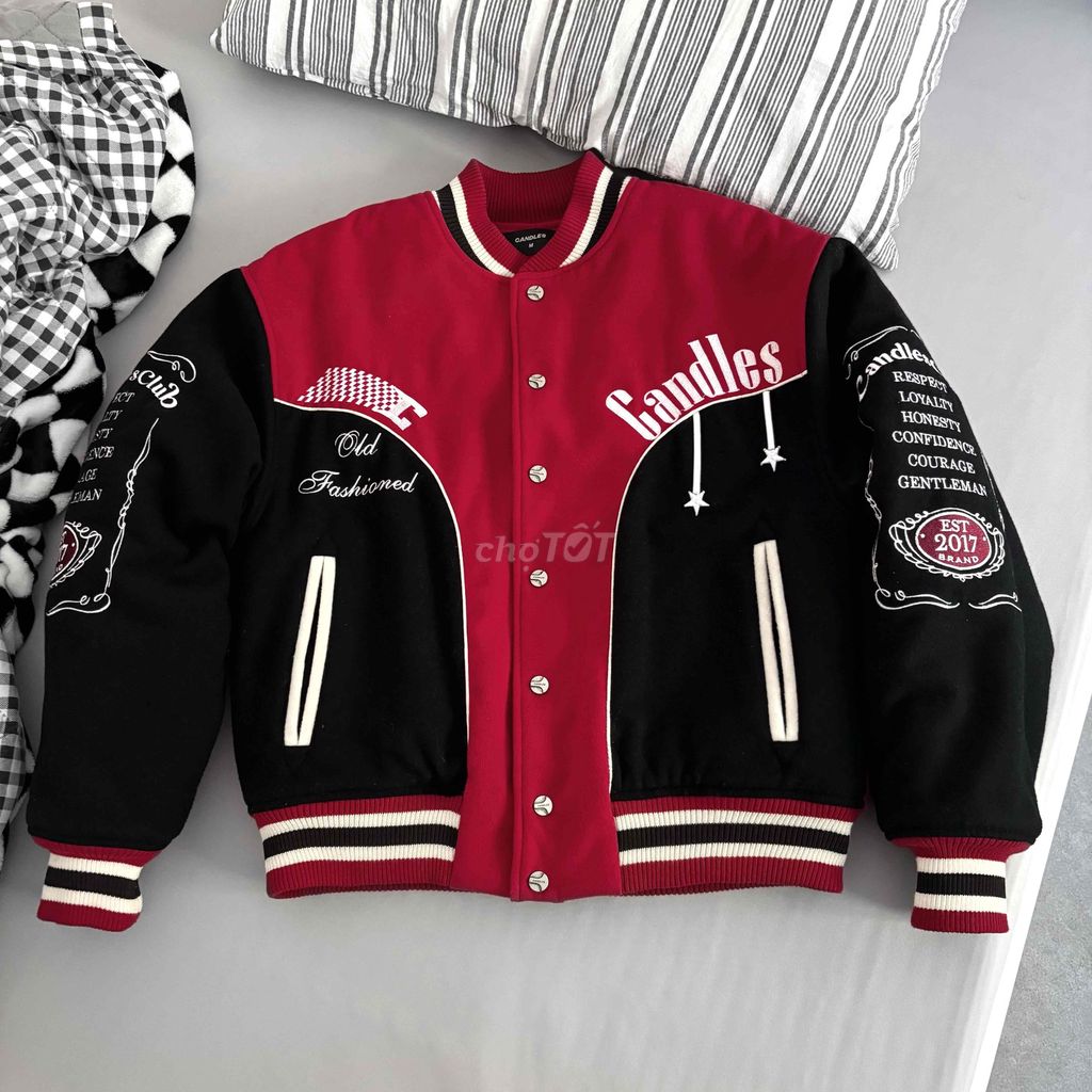 Áo Khoác Varsity Candles. Mua bán Quần áo tại Thành phố Uông Bí Quảng Ninh được đăng bởi TV hình 1