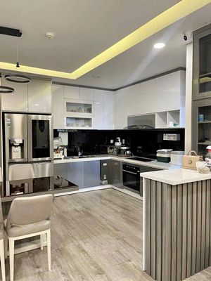 Rent · 2 bd · 89 м² · Quận 8, ул. Tạ Quang Bửu