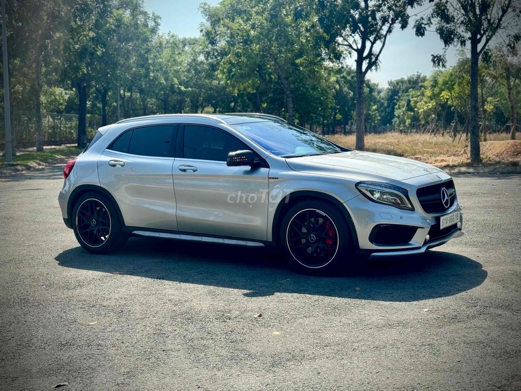 Mercedes Benz GLA 45AMG 2014 - 63000 miles