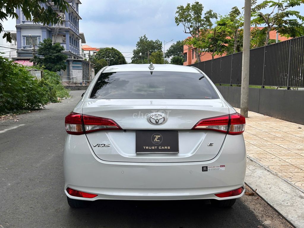 Toyota Vios E tự động | SX 2022. Mua bán Ô tô tại Quận 8 Tp Hồ Chí Minh được đăng bởi Cửa hàng ô tô cũ TRUST CARS hình 5