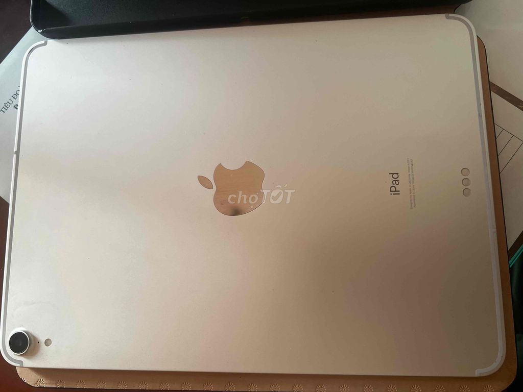 Apple iPad Pro 2018 256GB trắng. Mua bán Máy tính bảng tại Quận Nam Từ Liêm Hà Nội được đăng bởi Phan Anh hình 1