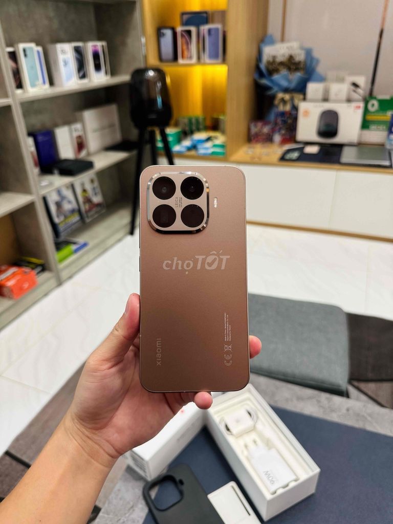 Xiaomi 15T Pro 5G 256GB- BH TGDD 06/05/2028. Mua bán Điện thoại tại Thành phố Thủ Đức Tp Hồ Chí Minh được đăng bởi ChungStore2 hình 1