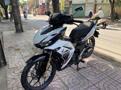Honda Winner V2 Up Full áo V3 Trắng đen. Mua bán Xe máy tại Huyện Bình Chánh Tp Hồ Chí Minh được đăng bởi Phong Vũ