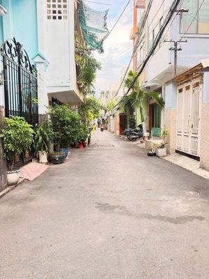 Rent · 2 bd · 34 м² · Quận Tân Bình, ул. Đường Nguyễn Bá Tòng