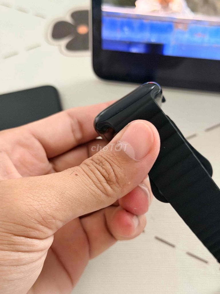 Apple Watch Series 7 45mm Đen. Mua bán Thiết bị đeo thông minh tại Quận Cái Răng Cần Thơ được đăng bởi Tràn hồng lợi hình 1