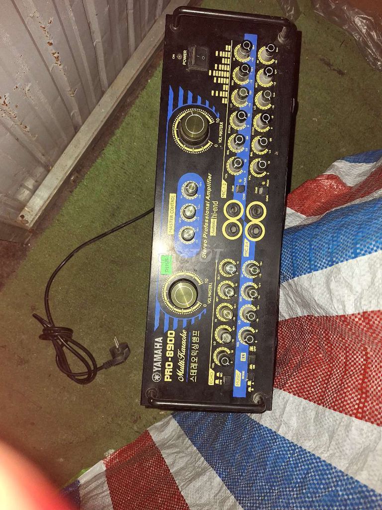 Amply Karaoke YAMAHA PRO-8900 Đen. Mua bán Tivi, Âm thanh tại Quận Sơn Trà Đà Nẵng được đăng bởi Nguyễn Trân hình 1