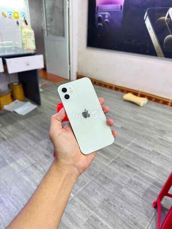 Apple iPhone 12 Trắng Đã sử dụng. Mua bán Điện thoại tại Huyện Đông Anh Hà Nội được đăng bởi Nguyễn Việt Anh hình 1