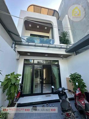 Chính Hữu nối dài, nhà xây ở kiêng cố chống thấm tốt