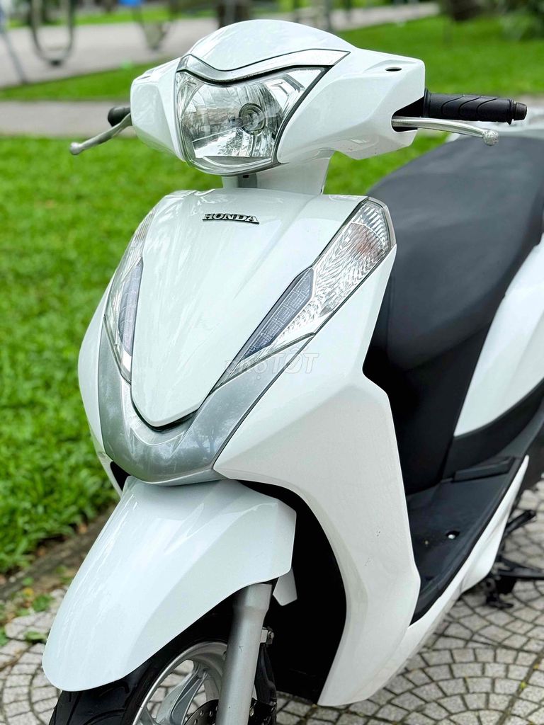 Lead 2015 biển 43. máy rin chính chủ. Mua bán Xe máy tại Quận Sơn Trà Đà Nẵng được đăng bởi AN  chuyên mua bán xe máy cũ tại 386 ngô quyền sơn trà đà nẵng  BÁN XE TRẢ GÓP hình 8