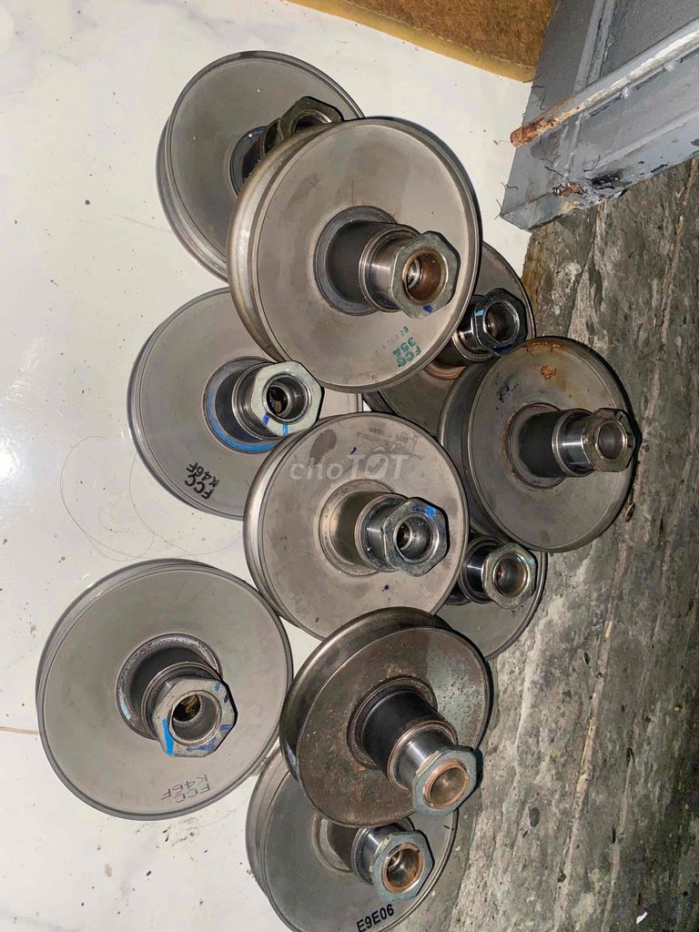 Phụ tùng xe máy Buly zin Vario. Mua bán Phụ tùng xe tại Quận 12 Tp Hồ Chí Minh được đăng bởi cubincuto hình 2