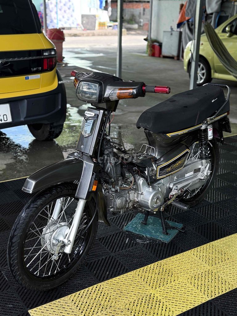 Honda Dream TQ Xám 110cc. Mua bán Xe máy tại Huyện Củ Chi Tp Hồ Chí Minh được đăng bởi Hồ Công Bằng hình 9