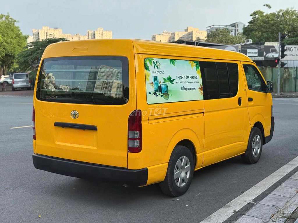 Toyota Hiace 2008 van 3 chỗ tải 940kg chạy phố. Mua bán Ô tô tại Quận Bắc Từ Liêm Hà Nội được đăng bởi Tô Văn Tiến hình 5