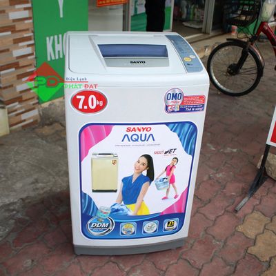 Máy giặt Sanyo 7kg  Bảo hành 6th - Free ship