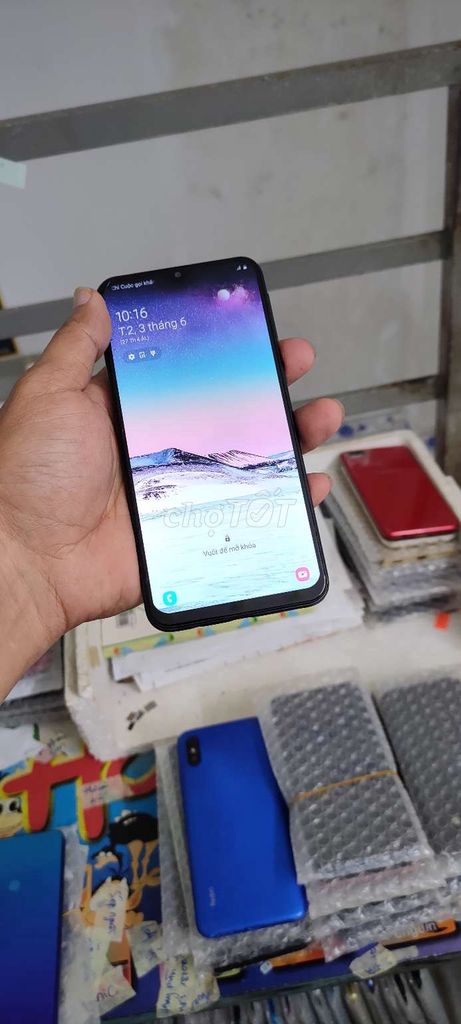 Samsung M20, ram 3gb, 32gb, pin 5000. Mua bán Điện thoại tại Quận Gò Vấp Tp Hồ Chí Minh được đăng bởi A LONG   nhận thanh toán THẺ TÍN DỤNG hình 1