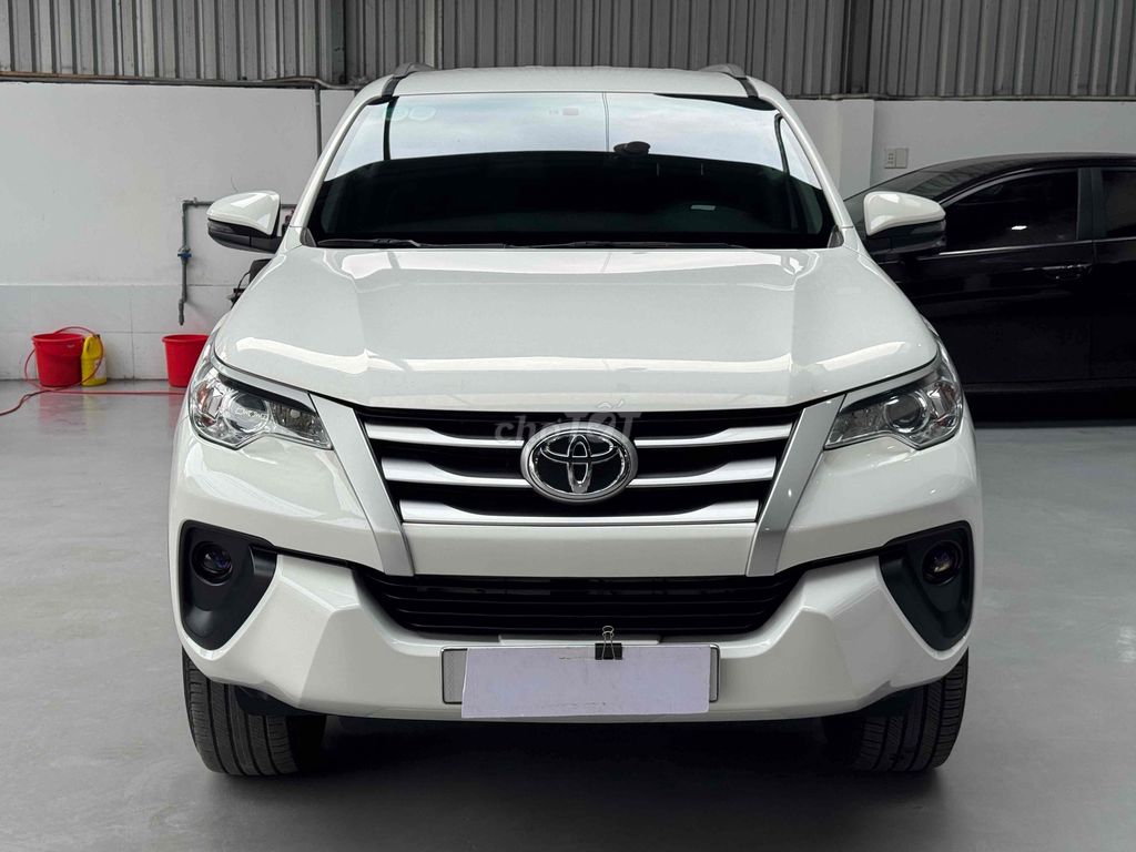 Toyota Fortuner 2020 Dầu Số sàn 100.000 km. Mua bán Ô tô tại undefined undefined được đăng bởi Long Auto Vạn Phúc hình 1