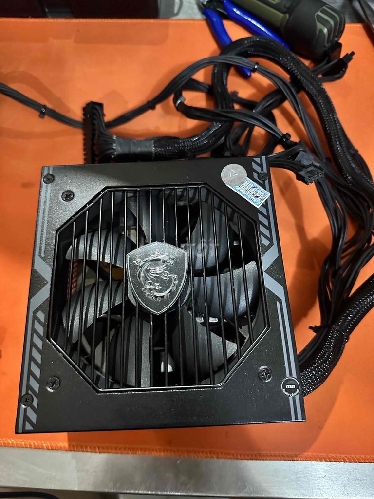 Nguồn máy tính MSI A650BN 80plus Bronze Đen. Mua bán Linh kiện (RAM, Card...) tại Thành phố Bến Tre Bến Tre được đăng bởi Hoàng Huy hình 1