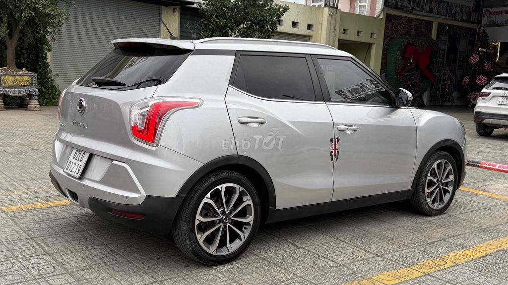 Ssangyong Tivoli 2016 1.6 AT - 110000 km. Mua bán Ô tô tại Thành phố Dĩ An Bình Dương được đăng bởi Phiêu hình 5