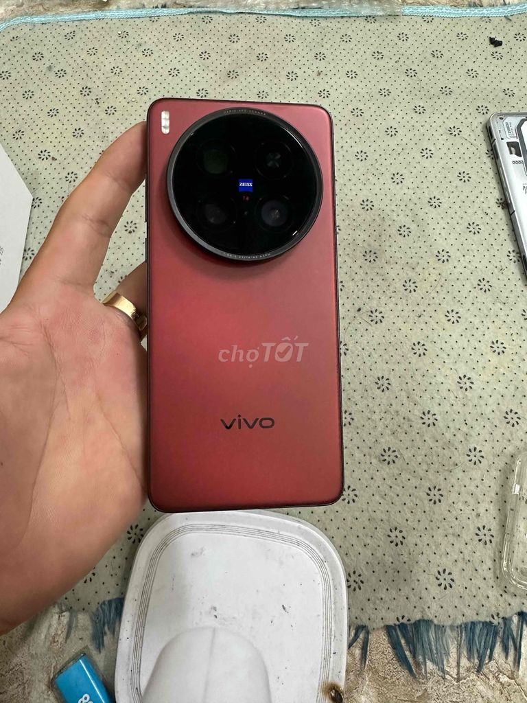 Vivo X200 Ultra Đỏ 16/512 keng đẹp. Mua bán Điện thoại tại Quận Tân Bình Tp Hồ Chí Minh được đăng bởi Nguyễn Thắng Mobile hình 1