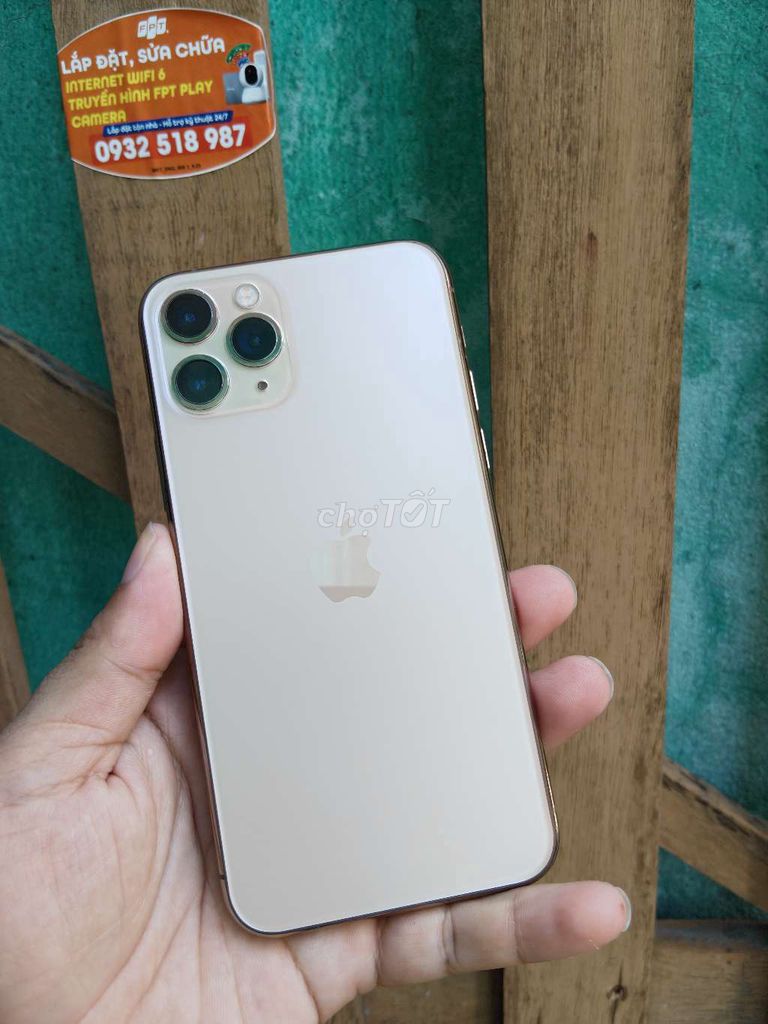 Apple iPhone 11 Pro 256GB Vàng đồng 98%. Mua bán Điện thoại tại Quận Liên Chiểu Đà Nẵng được đăng bởi Công Lực hình 1