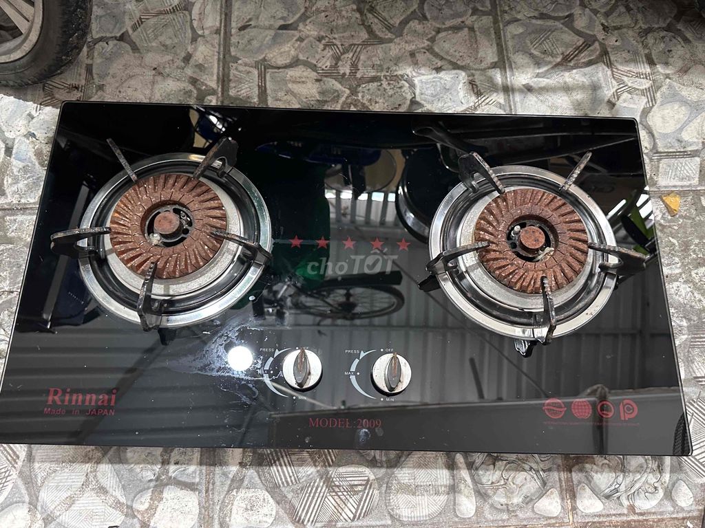 Bếp gas âm Rinnai  Đen 2 họng Nhật Bản. Mua bán Bếp, lò, đồ điện nhà bếp tại Quận 7 Tp Hồ Chí Minh được đăng bởi Đạt hình 1