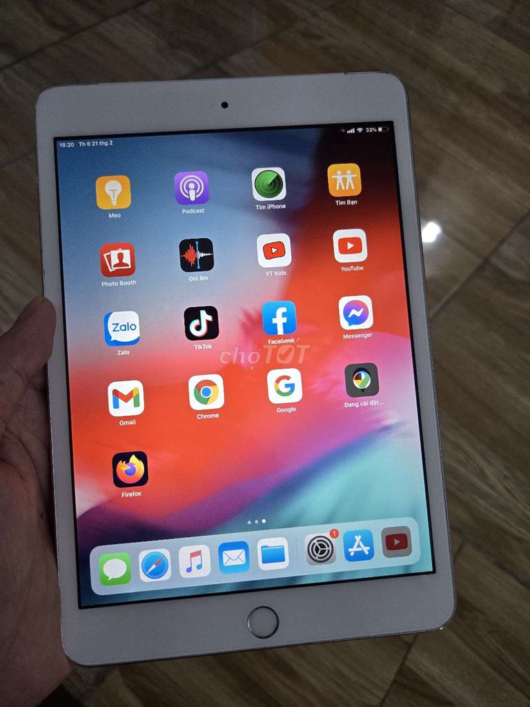 ipad mini 3 LTE 16G zin đẹp. Dùng tốt Zalo,Youtube