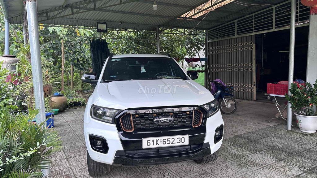 Ford Wildtrak 2021, белый, 2-осный, основной владелец