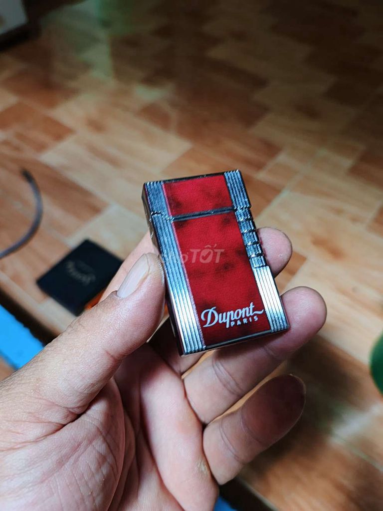 Bật lửa Dupont Đỏ Tráng men. Mua bán Đồ sưu tầm, đồ cổ tại Quận 4 Tp Hồ Chí Minh được đăng bởi Anh long hình 1