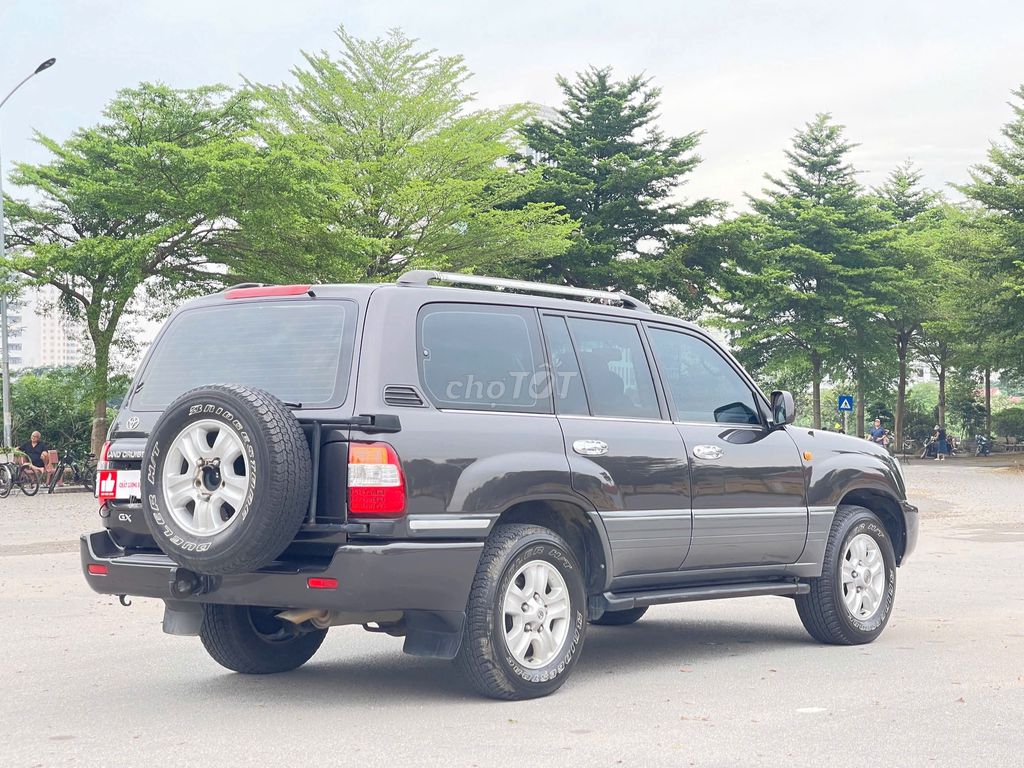 Toyota Land Cruiser 2004 GX.R 4.5 chất xe sưu tầm. Mua bán Ô tô tại Quận Thanh Xuân Hà Nội được đăng bởi Vạn Phát  Auto hình 9