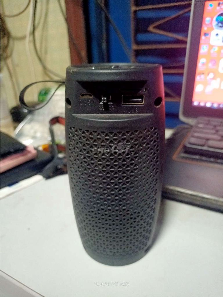 Loa Bluetooth Đen Nhỏ gọn. Mua bán Tivi, Âm thanh tại Huyện Thống Nhất Đồng Nai được đăng bởi KTV Đạt hình 1