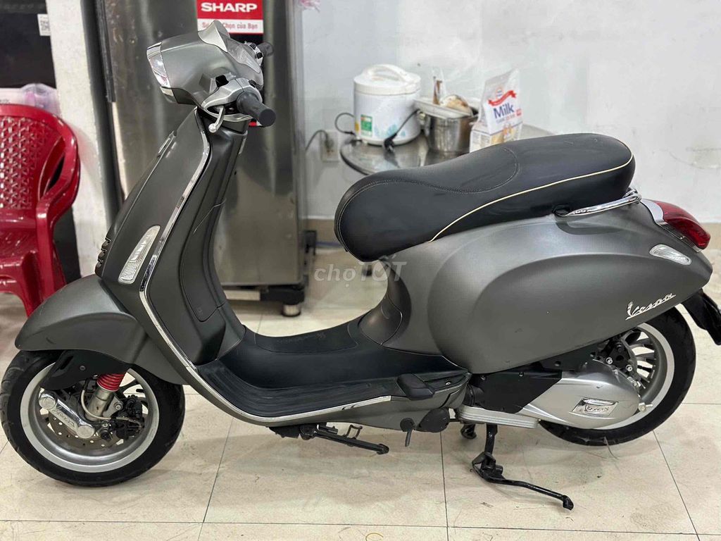Vespa Spritn 2018 GTS/125.Chính chủ.BSTP.Giá tốt. Mua bán Xe máy tại Quận 6 Tp Hồ Chí Minh được đăng bởi Cửa Hàng Xe Máy Hoà Bùi hình 6