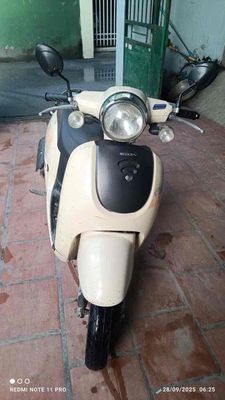 nhà thừa chiếc xe tay ga 50 CC cần bán. Mua bán Xe máy tại Quận Nam Từ Liêm Hà Nội được đăng bởi tâm