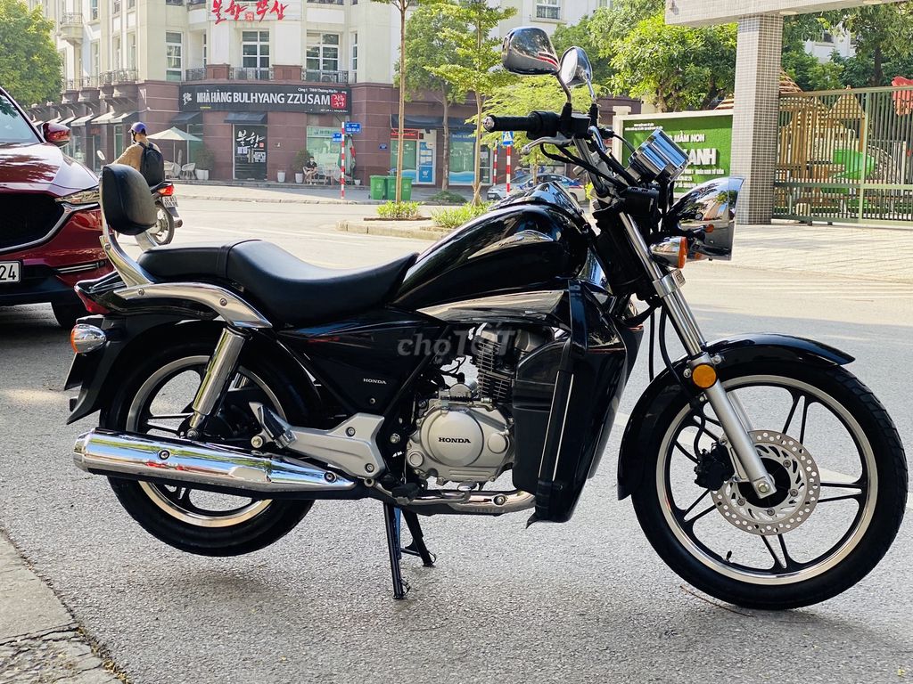 HONDA SHADOW 150 MÀU ĐEN CHÍNH CHỦ ÍT ĐI 2024. Mua bán Xe máy tại Quận Nam Từ Liêm Hà Nội được đăng bởi LÊ THANH hình 6
