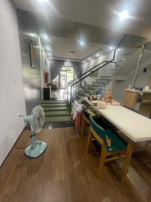 Rent · 3 bd · 100 м² · Quận Ngũ Hành Sơn, ул. Đường Đại An 1
