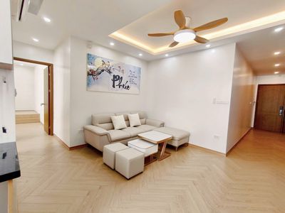 CHÍNH CHỦ NHỜ BÁN CCCC NAM TRUNG YÊN 56M- 5,4 TỶ - FULL NỘI THẤT