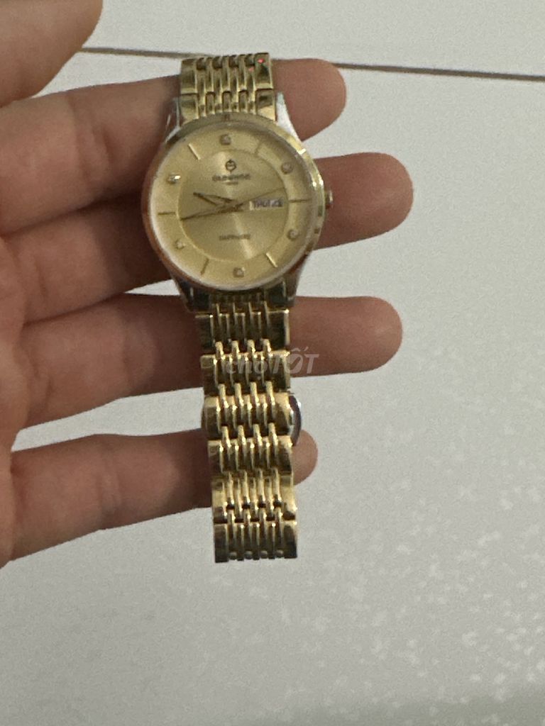 Đồng hồ đeo tay Sapphire Vàng Mới 100%. Mua bán Đồng hồ tại Thành phố Nha Trang Khánh Hòa được đăng bởi Uyên Phương hình 1