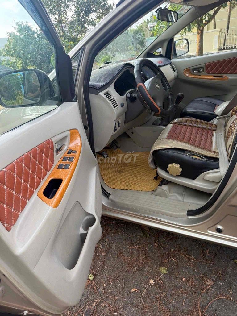Toyota Innova 2011 V - 170000 km. Mua bán Ô tô tại Thành phố Đồng Xoài Bình Phước được đăng bởi Mão hình 6
