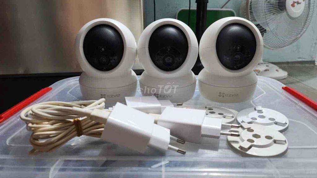 Bán 3 Camera EZVIZ C6N Trắng còn sử dụng tốt. Mua bán Máy ảnh, Máy quay tại Thành phố Thủ Đức Tp Hồ Chí Minh được đăng bởi Thiên Bảo hình 1