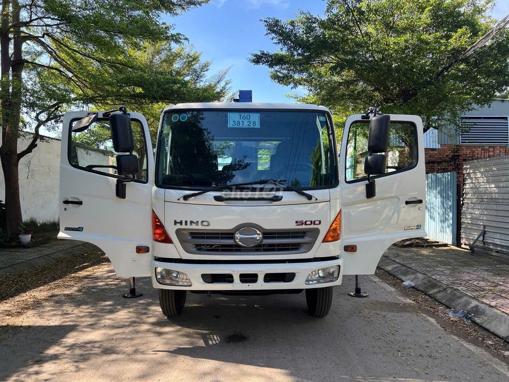 HINO FC 5 tấn thùng 6.1m cẩu Tazano 3 tấn 4 khúc. Mua bán Xe tải, xe ben tại Quận 12 Tp Hồ Chí Minh được đăng bởi Mr Thành hình 3