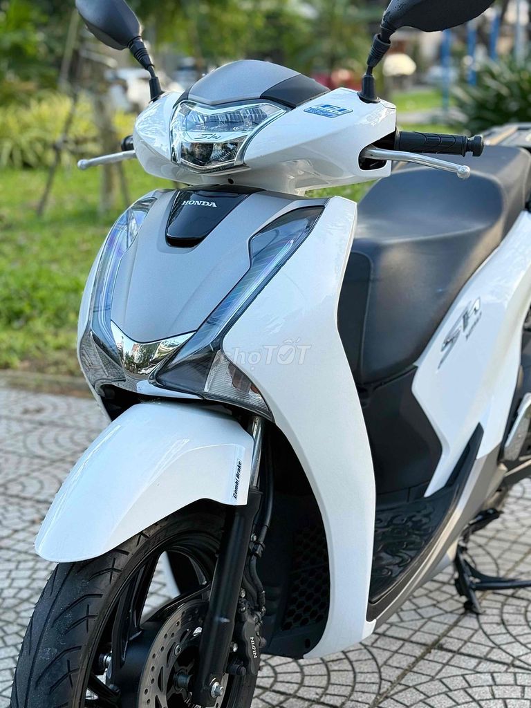 Sh 125 đúng đời 2019 biển 43, lốp zin theo xe. Mua bán Xe máy tại Quận Sơn Trà Đà Nẵng được đăng bởi AN  chuyên mua bán xe máy cũ tại 386 ngô quyền sơn trà đà nẵng  BÁN XE TRẢ GÓP hình 8