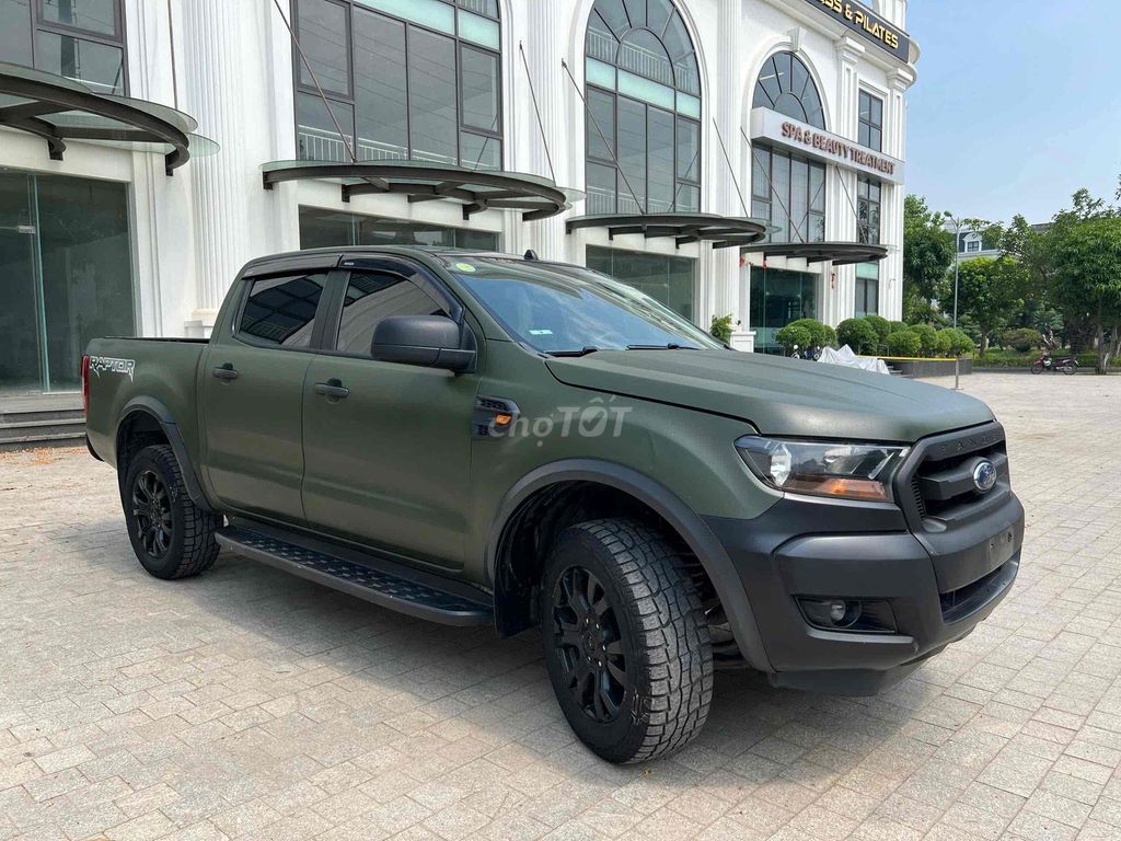 Ford Ranger XLS 2017, зелёный мох