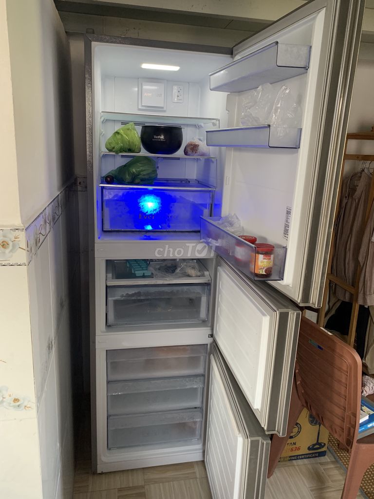 Dọn nhà thanh lý tủ Beko 3 ngăn. Mua bán Tủ lạnh tại Quận 7 Tp Hồ Chí Minh được đăng bởi Kts Nguyen hình 2