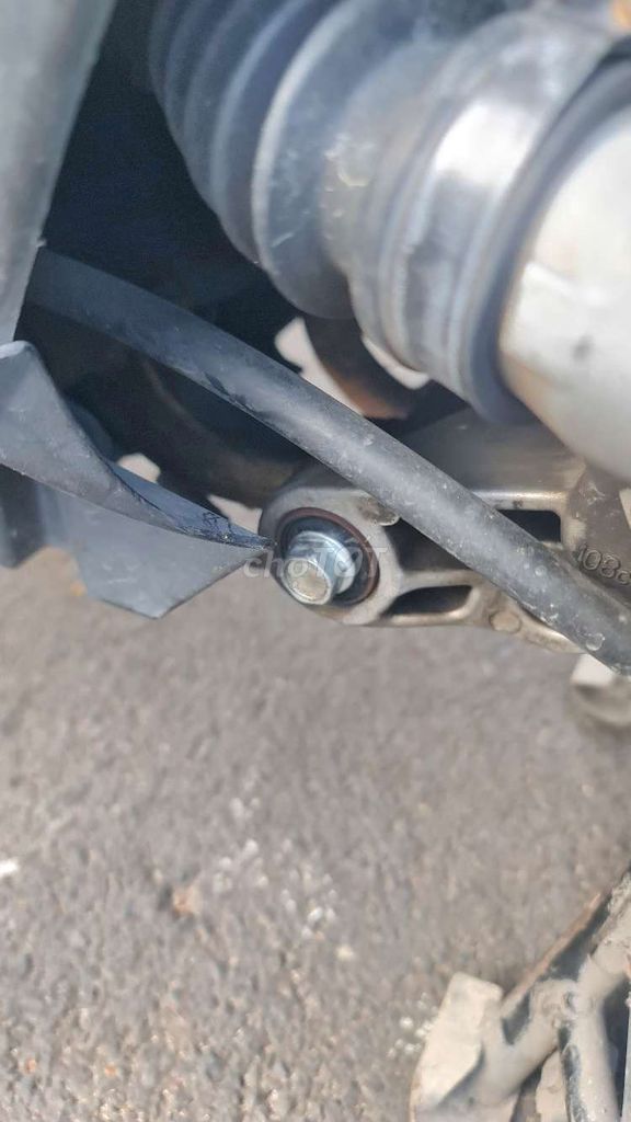 Honda Air Blade 2012 FI Đen Vàng đồng. Mua bán Xe máy tại Quận 11 Tp Hồ Chí Minh được đăng bởi CỬA HÀNG XE MÁY LONG HỔ hình 4