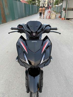 Siêu Mới Winnre V3 —2023 mới 99% chính chủ