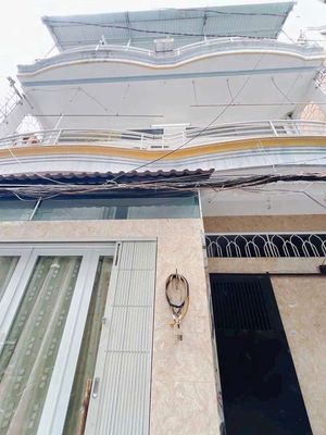 Nhà 2 Lầu Thu Nhập 20tr Hẻm 3m Thông Q4. Mua bán nhà ở tại Quận 4 Tp Hồ Chí Minh được đăng bởi Minh Võ