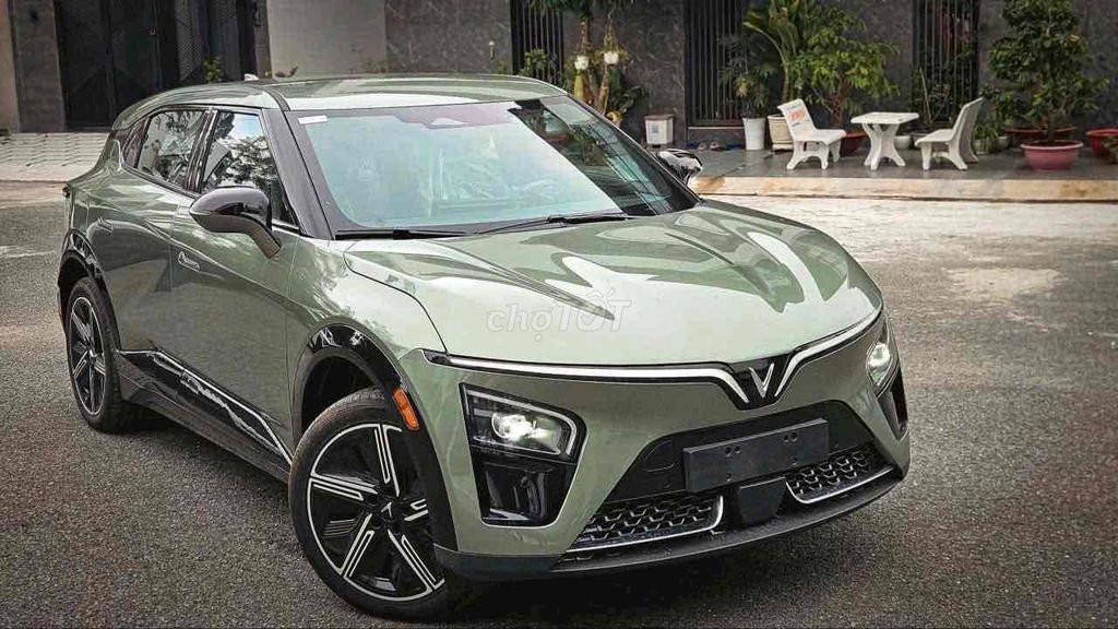 VinFast VF7 2025 - ưu đãi mạnh. Mua bán Ô tô tại Quận Tân Bình Tp Hồ Chí Minh được đăng bởi Ánh Vinfast Trường Chinh hình 2