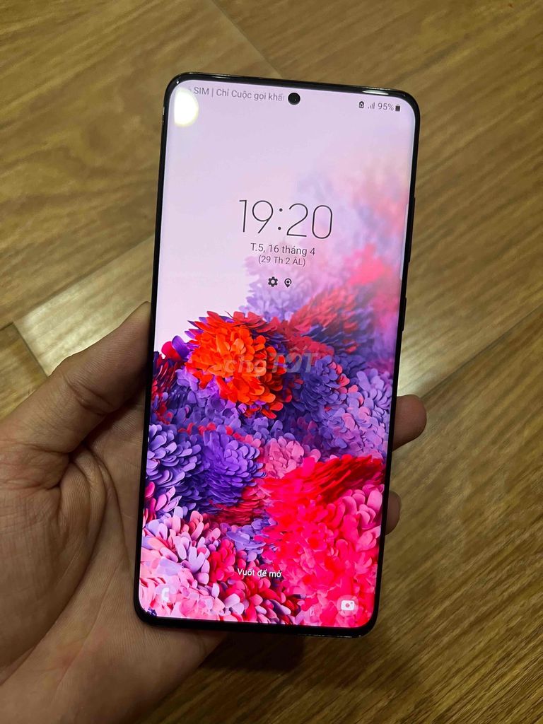 Samsung S20 Plus 2sim zin full có gl. Mua bán Điện thoại tại Quận Bình Tân Tp Hồ Chí Minh được đăng bởi Mr Zui 18 tuổi rưỡi hình 1